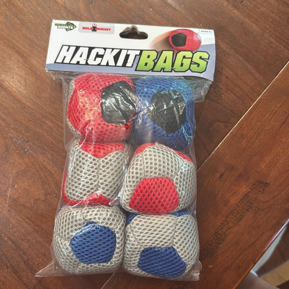 Hackysack/hack it sack